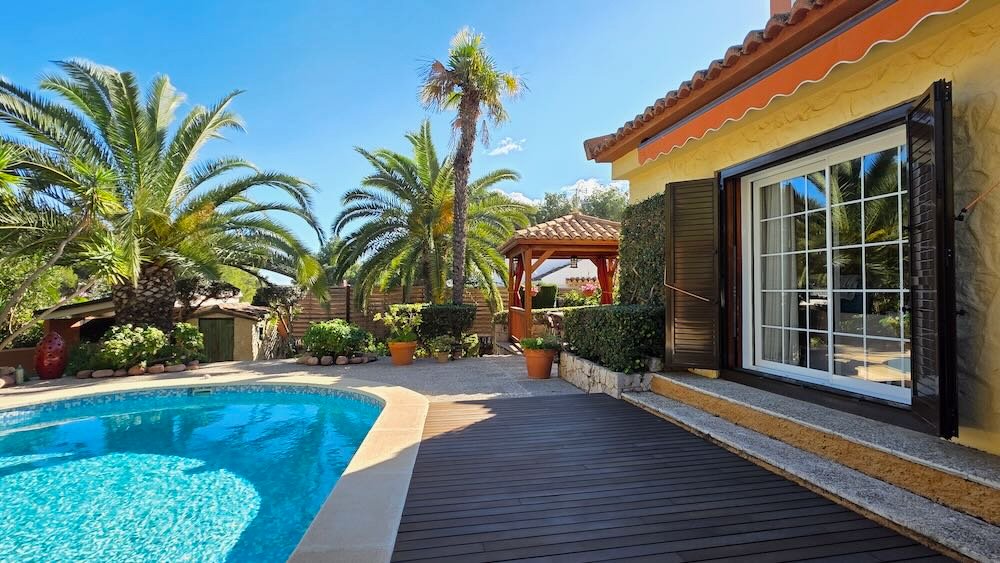 Property 2438 - Image 30